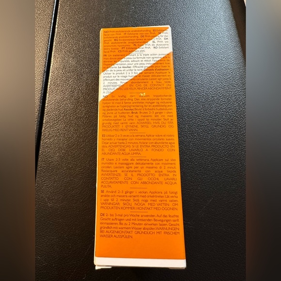 NIB REN Clean Skincare Radiance PHA Exfoliating Facial 50ML - Picture 3 of 7